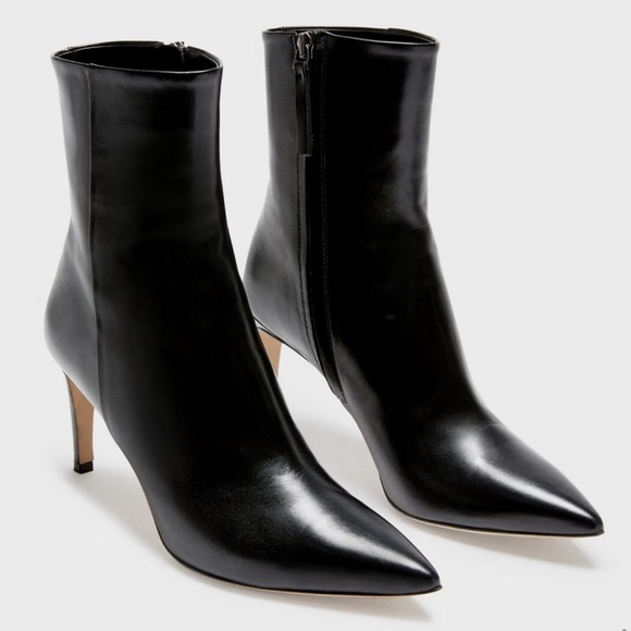 THEORY***Black Leather Booties***EU 41 US 11***$675 - Picture 2 of 12